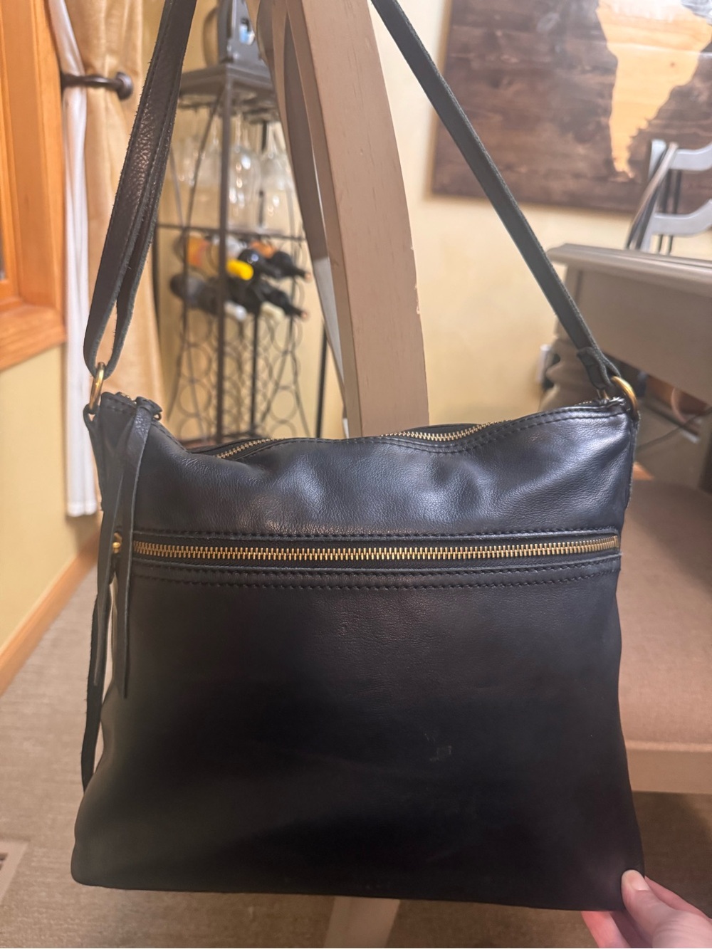 Margot New York Black Leather Shoulder Bag with Exterior Zip Pocket EUC *read*